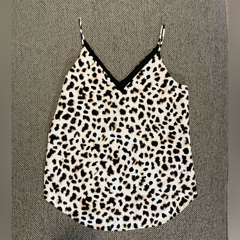 NWT Women’s Express Top